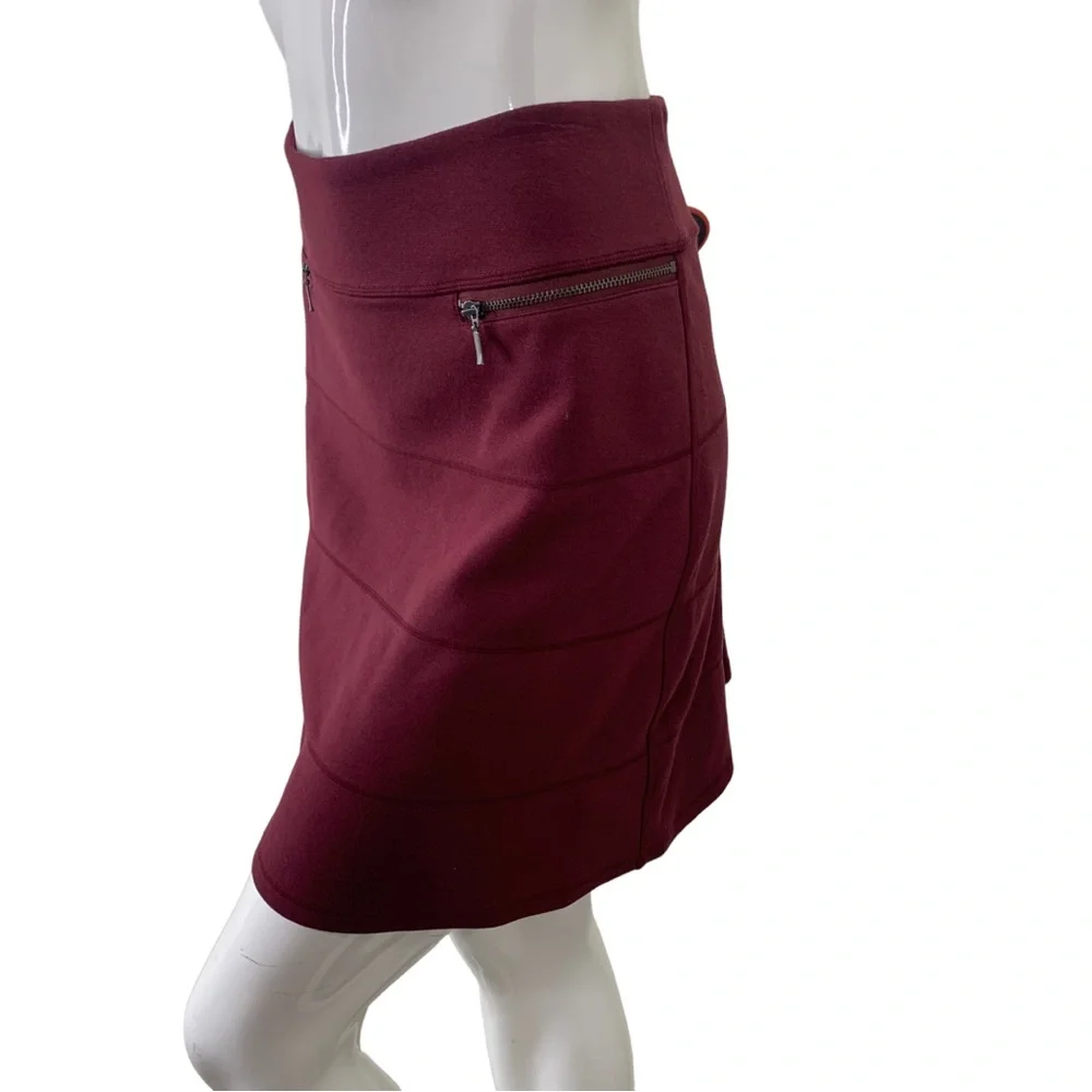 ATHLETA deep red maroon burgundy sport skirt striped solid casual stretchy sz M - Picture 5 of 17